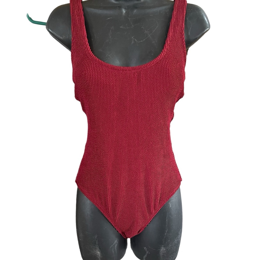 SWIMSUIT KONA SOL RIBBED ONE PIECE SIZE SMALL